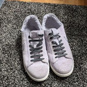 Nike Women's Light Gray Sneakers
